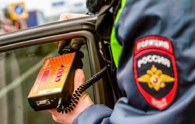 Штраф за тонировку стекол авто Проверка тонировки стекол авто