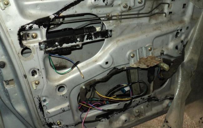 Проводка центрального замка Проводка центрального замка