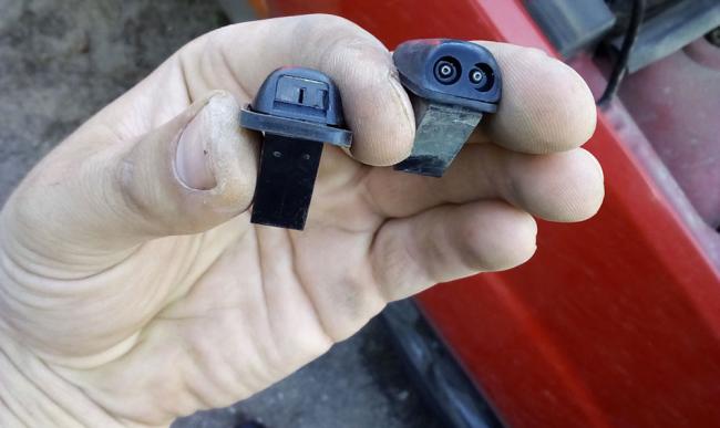 Регулировка форсунок омывателя стекла Регулировка форсунок омывателя стекла