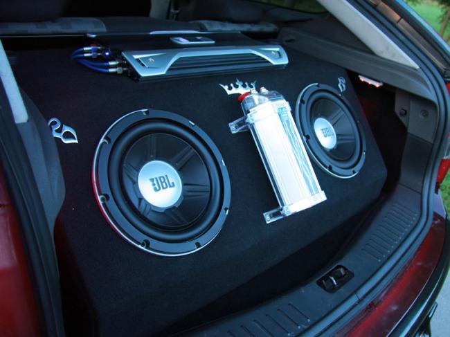 Сабвуфер открытого типа Сабвуфер открытого типа