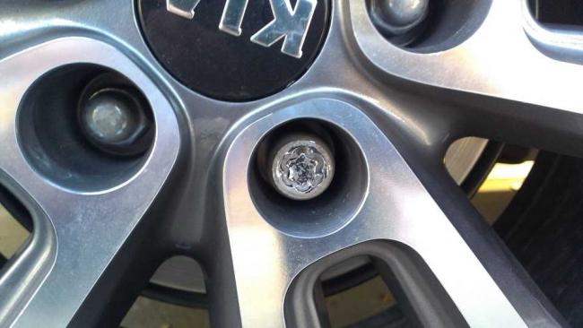 Секретные болты на авто Секретные болты на авто