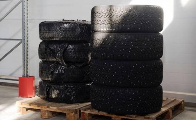 Хранение шин в стопке Шины в стопке