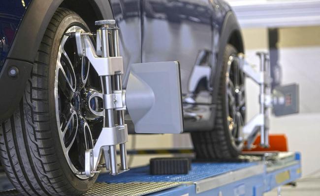 Регулировка сход-развала колёс автомобиля Сход-развал автомобиля