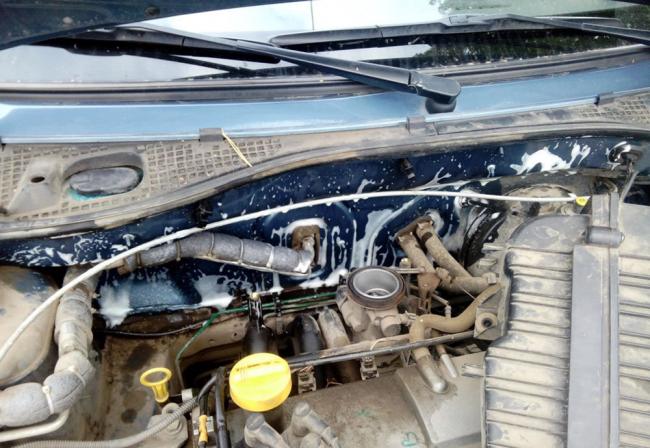 Шумоизоляция моторного отсека Шумоизоляция моторного отсека