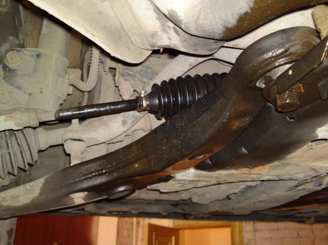 Течь масла в рулевой рейке ГУР Течет масло