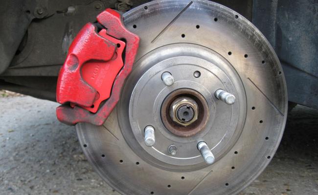 Толщина тормозного диска автомобиля Толщина тормозного диска автомобиля