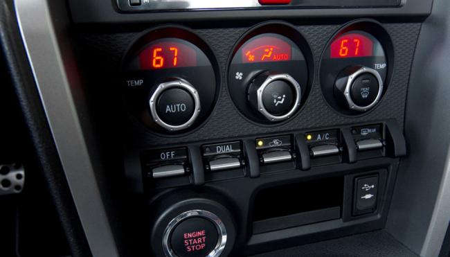 Управление работой климат-контроля Управление работой климат-контроля