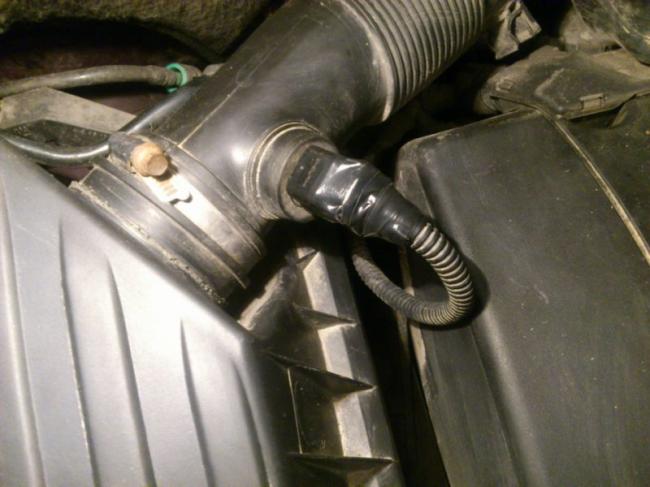 Поломка датчика температуры воздуха Датчик температуры воздуха