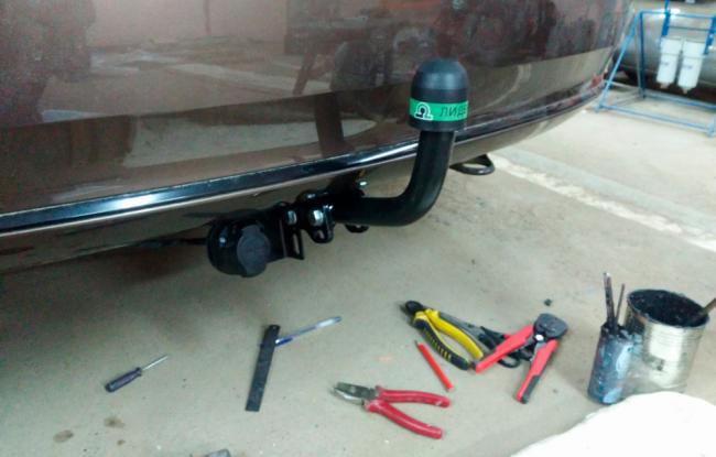 Установка фаркопа Лидер Плюс Установка фаркопа