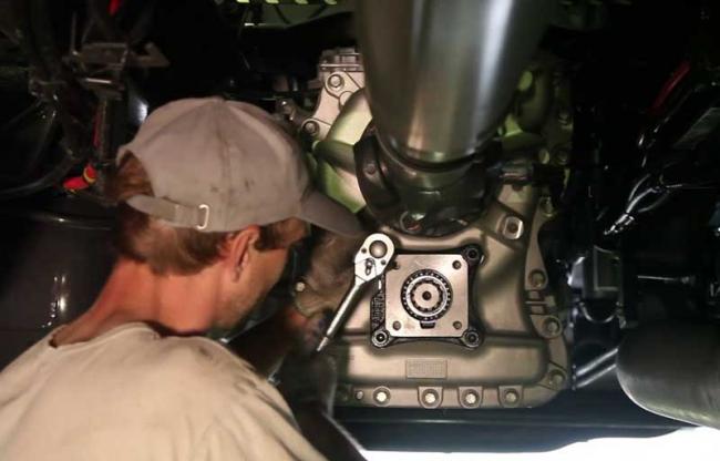 Монтаж коробки отбора мощности на автомобиль Установка коробки отбора мощности