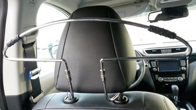 Актуальность приобретения автовешалки Актуальность приобретения автовешалки