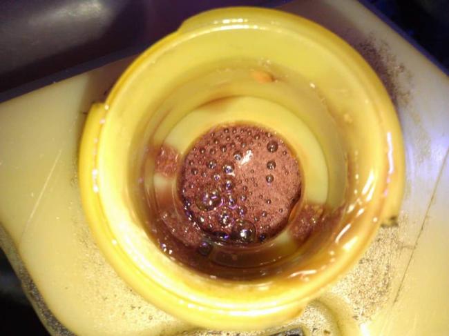 Вспенивание масла в гидроусилителе Пена в масле