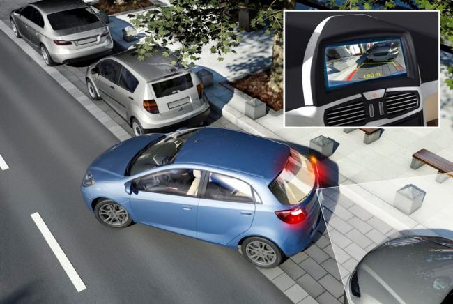 Контроль движения задним ходом Движение задним ходом на машине