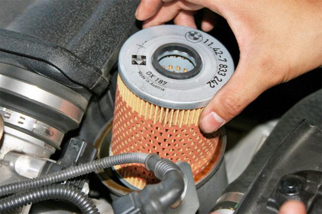 Замена масляного фильтра Замена масляного фильтра