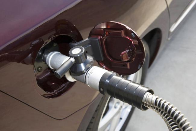 Заправка машины газом Заправка машины газом