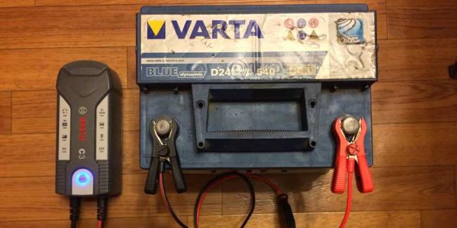 Зарядка автомобильного аккумулятора Зарядка автомобильного аккумулятора