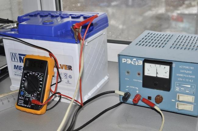 Заряжать аккумулятор авто Заряжать аккумулятор авто