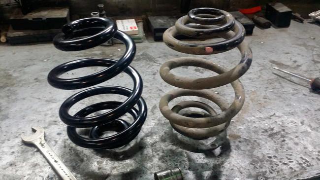 Пружины, установленные без защиты, подвергаются сильному загрязнению Степень загрязнения пружин