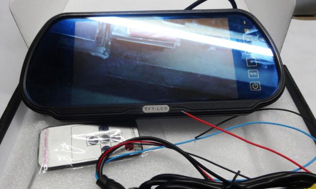 Зеркало-монитор для автомобиля Зеркало-монитор для автомобиля