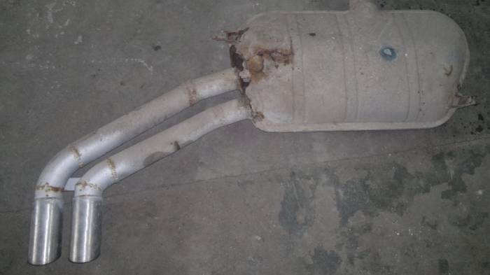 Причины выхода из строя глушителя