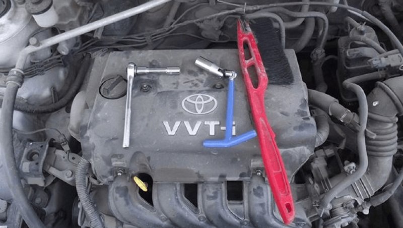 kak zamenit svechi zashigania