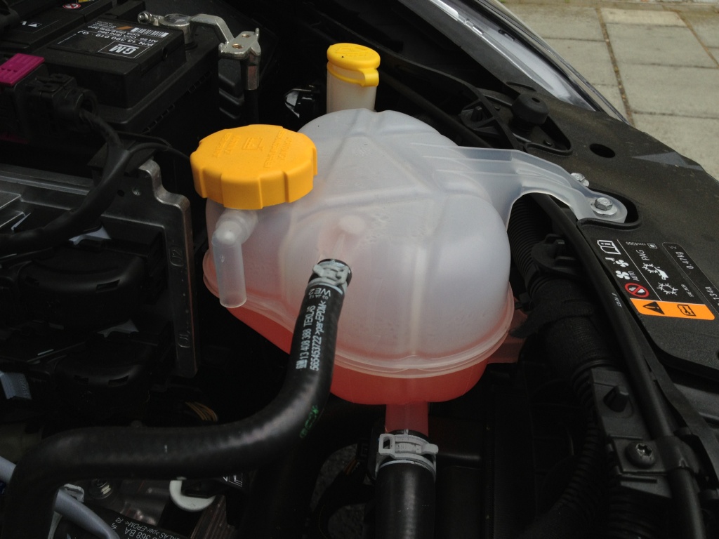 kak rastopit led v bachke omyvatelya