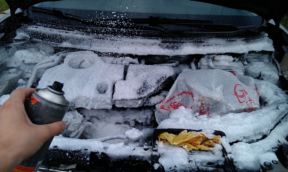 мыть двигатель автомобиля своими руками