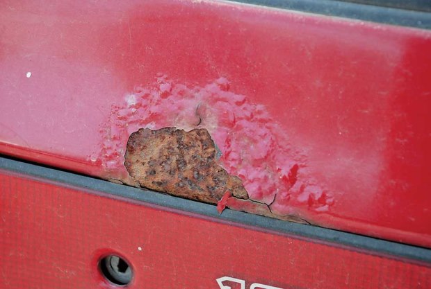 Стадии появления ржавчины на кузове автомобиля
